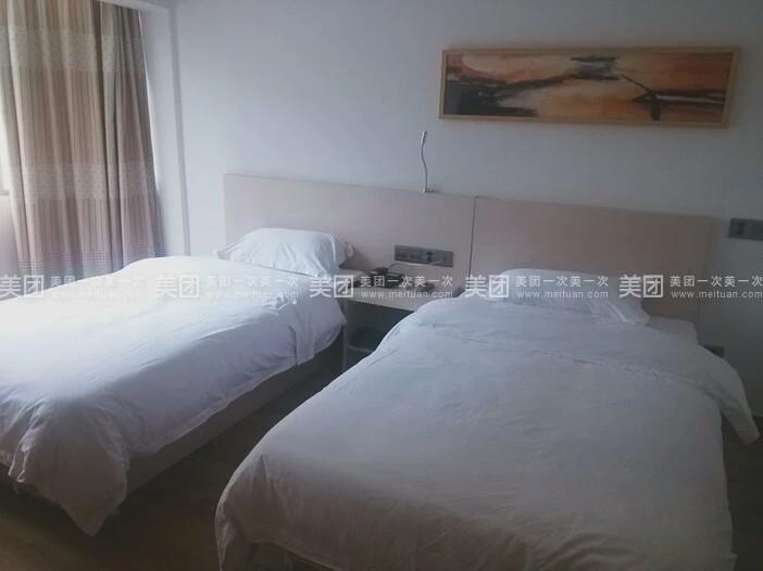 Starry Hotel Canton Esterno foto