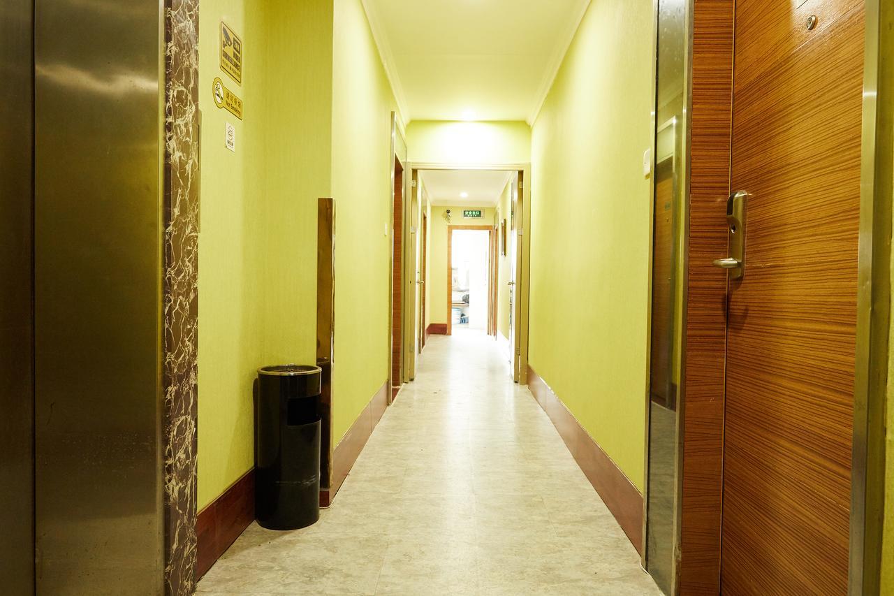 Starry Hotel Canton Esterno foto